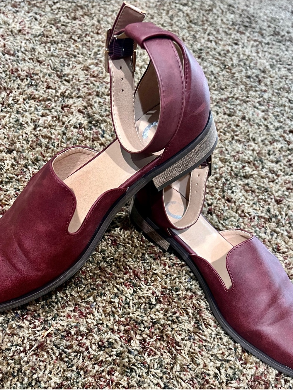 Journee Collection Loreta flats 7.5